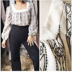 STEVIE MAY Embroidered Peasant Top Blouse H687